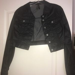 Cropped Black Jacket